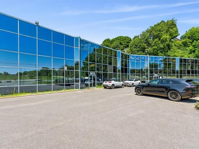 9001-9015 Ch Avon, Montréal-Ouest, QC à louer - Photo de l’immeuble – Image 3 sur 14