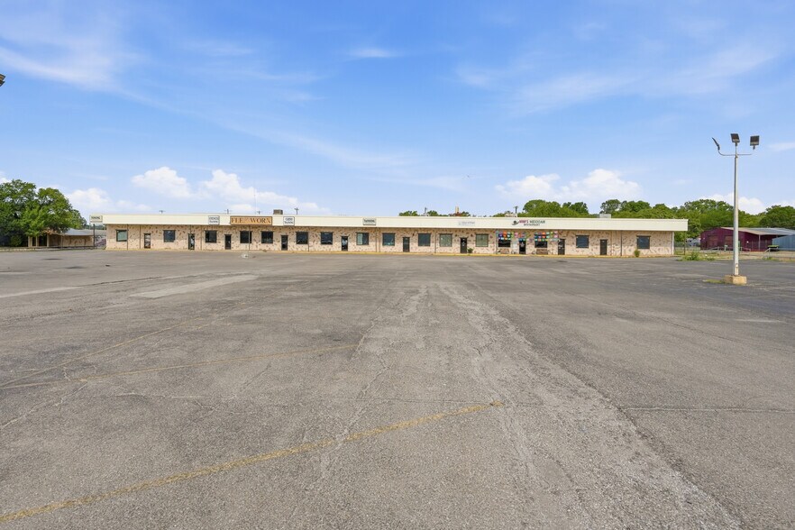 605 S Green Ave, Purcell, OK à vendre - Photo de l’immeuble – Image 3 sur 27