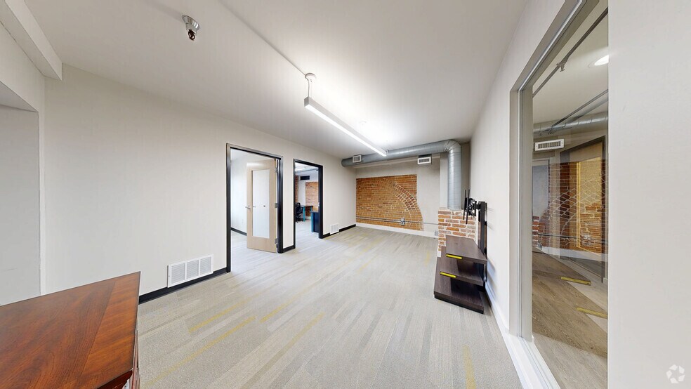 2150 W 29th Ave, Denver, CO à louer - Numérisation 3D Matterport – Image 2 sur 15