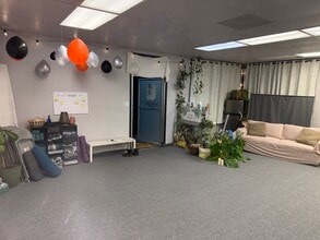 9222 Brownsville Hwy NE, Bremerton, WA à louer Photo intérieure– Image 1 sur 5