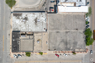 216 W Madison St, Waukegan, IL - VUE AÉRIENNE  vue de carte - Image1