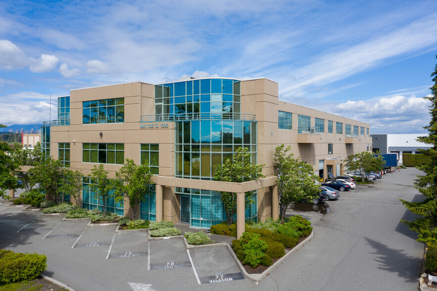 20800 Westminster Hwy, Richmond, BC à louer - Photo de l’immeuble – Image 3 sur 4