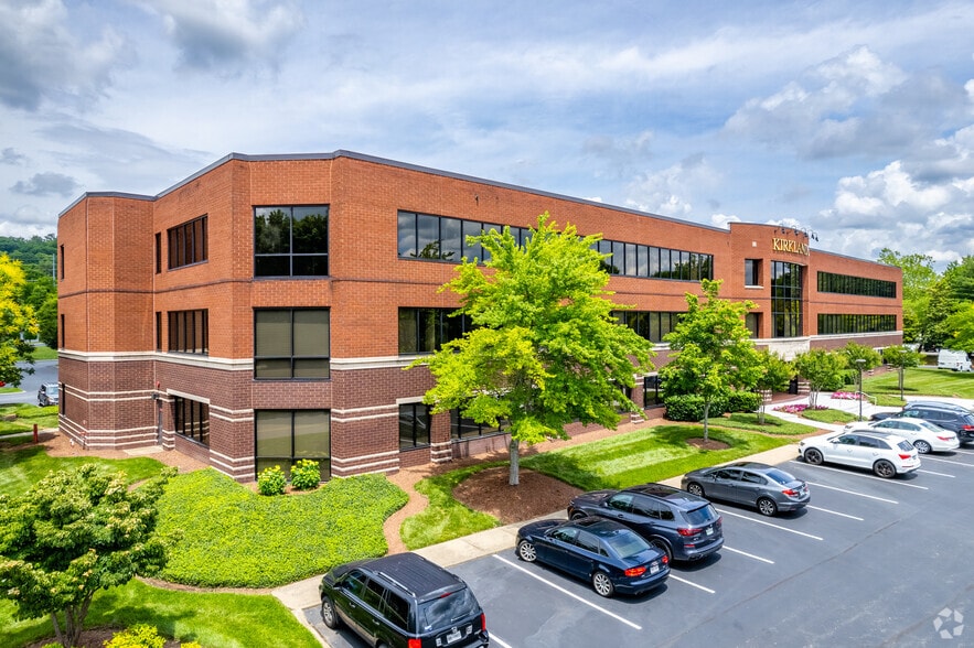5310 Maryland Way, Brentwood, TN à louer - Photo principale – Image 1 sur 9