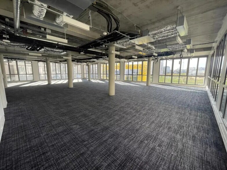 Bureau dans Bordeaux à vendre - Photo de l’immeuble – Image 1 sur 14