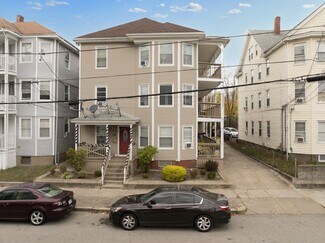 Plus de détails pour 77 Fales St, Central Falls, RI - Logement à vendre