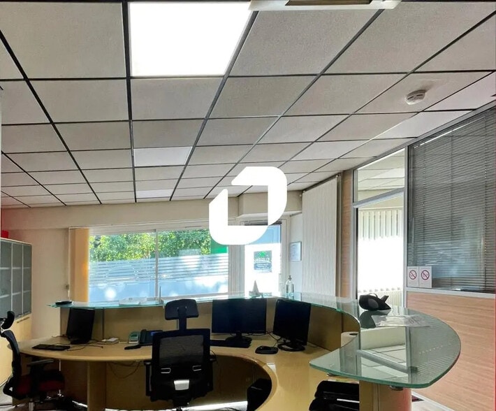 Bureau dans Grenoble à vendre - Photo intérieure – Image 1 sur 7