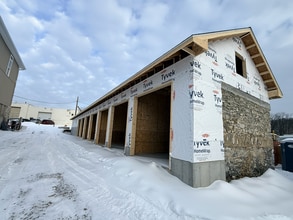 441 Clover Mill Rd, Exton, PA à louer Photo de la construction– Image 2 sur 3