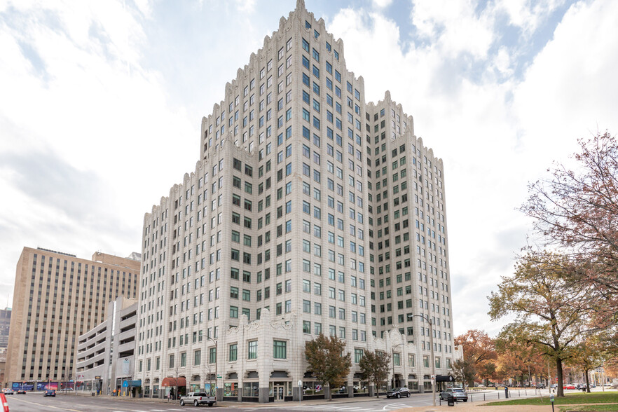 1211-1215 N Pine St, Saint Louis, MO à louer - Photo de l’immeuble – Image 1 sur 6