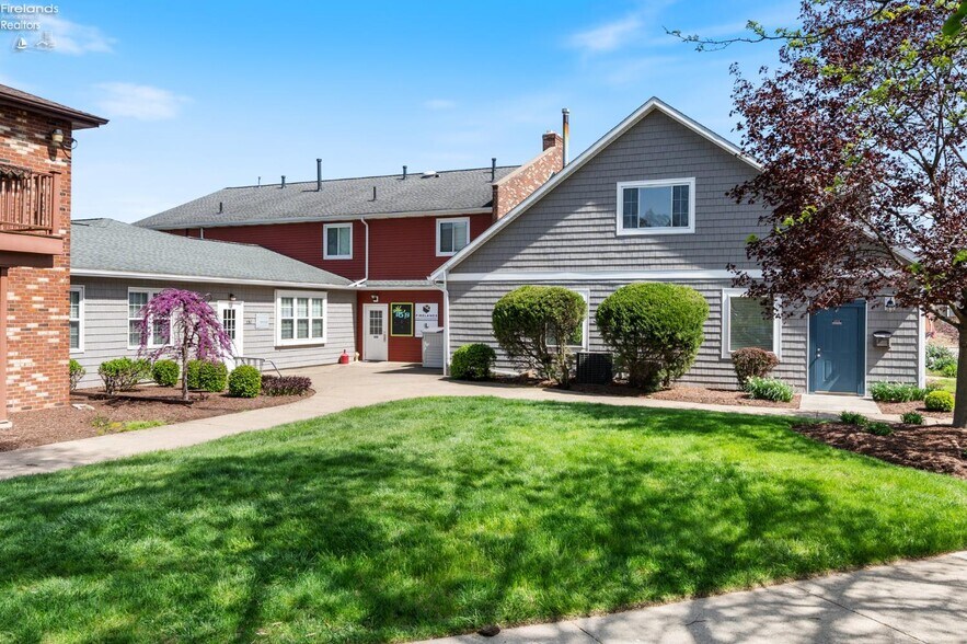 356 Main St, Huron, OH à vendre - Photo de l’immeuble – Image 3 sur 25