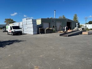 211 Gay St, Manchester, NH à louer Photo intérieure– Image 1 sur 11