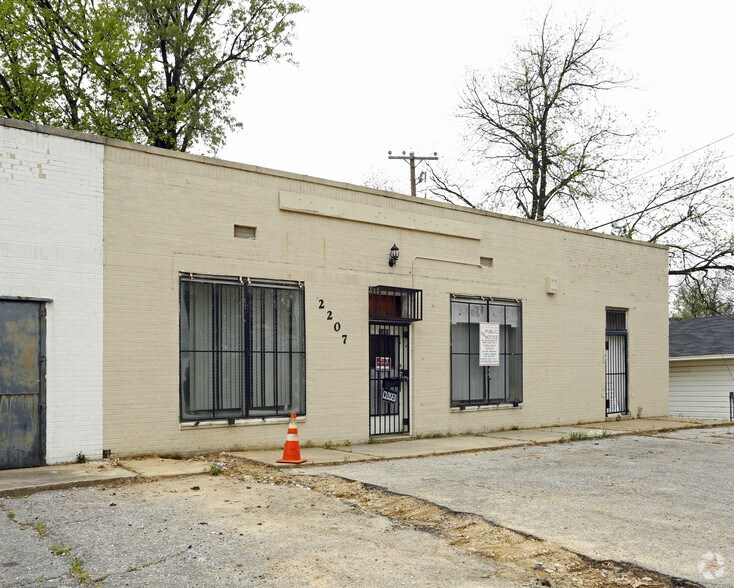 2207 S Lauderdale St, Memphis, TN à vendre - Photo de l’immeuble – Image 2 sur 3