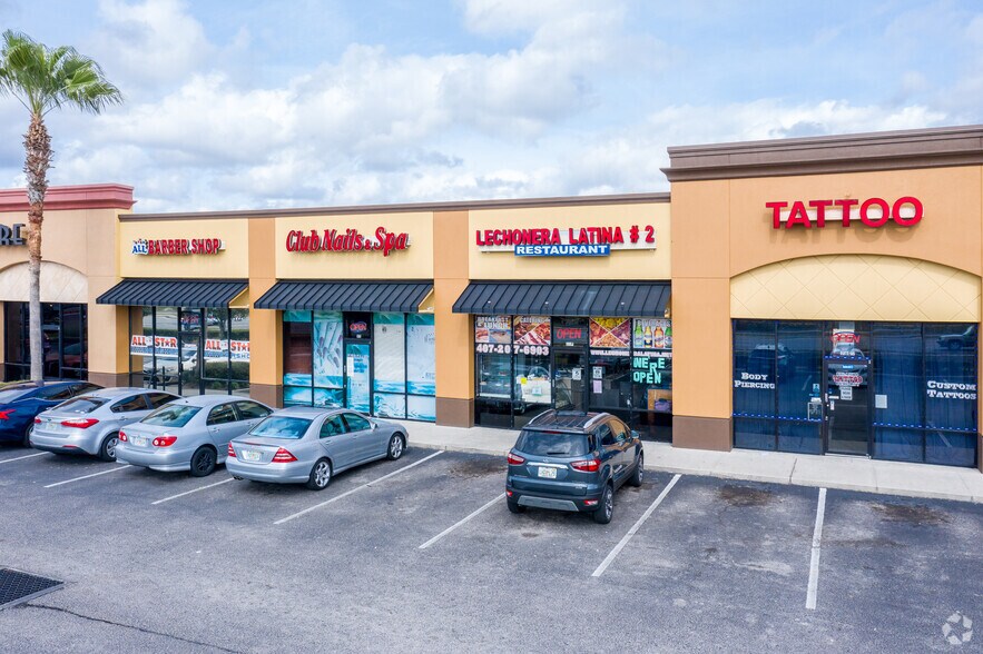 11229 E Colonial Dr, Orlando, FL à louer - Photo de l’immeuble – Image 2 sur 6