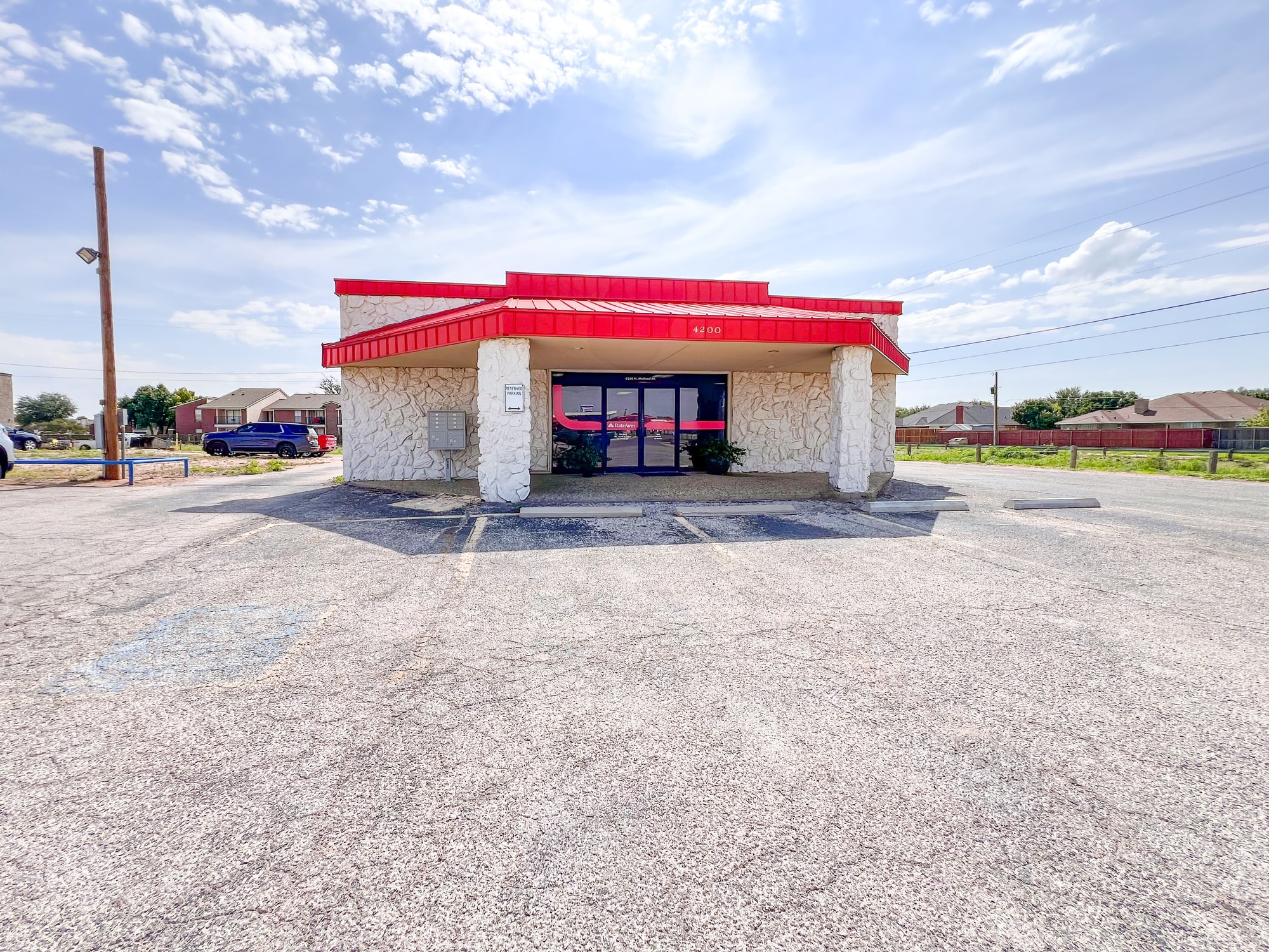 4200 N Midland Dr, Midland, TX à louer Photo intérieure– Image 1 sur 22