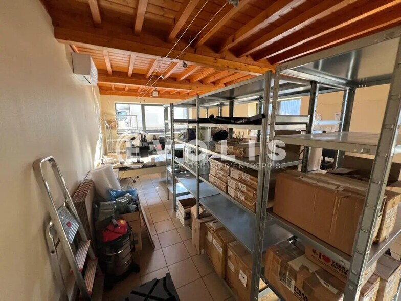 Local d’activités dans Rillieux-la-Pape à louer - Photo intérieure – Image 3 sur 6