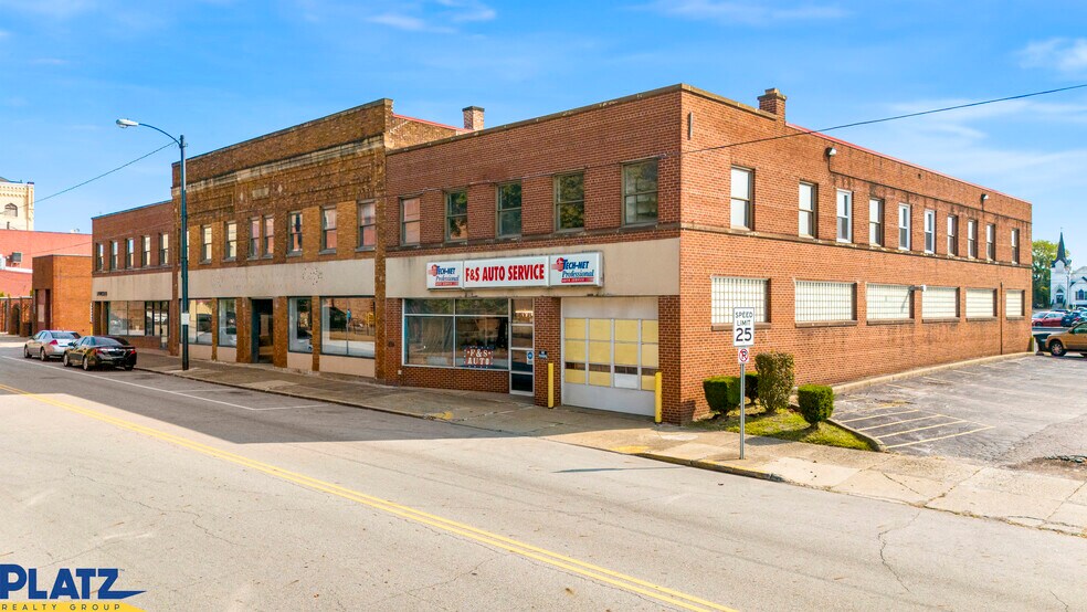 135-157 Pine Ave SE, Warren, OH à louer - Photo de l’immeuble – Image 3 sur 14