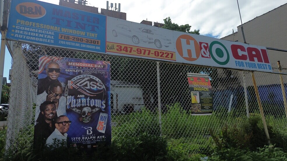 2702 Foster Ave, Brooklyn, NY à vendre - Photo de l’immeuble – Image 1 sur 16