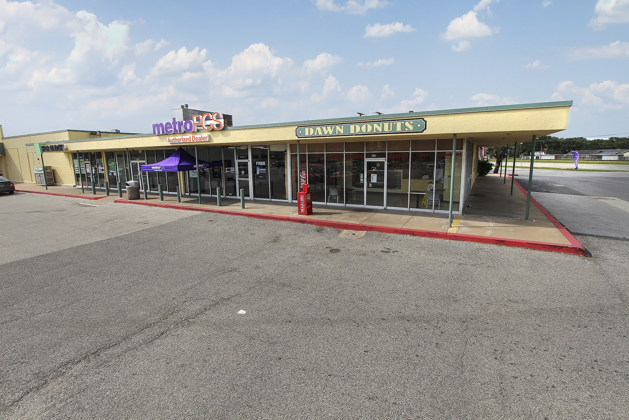 5320 Texas Ave, Texas City, TX à louer Photo de l’immeuble– Image 1 sur 6