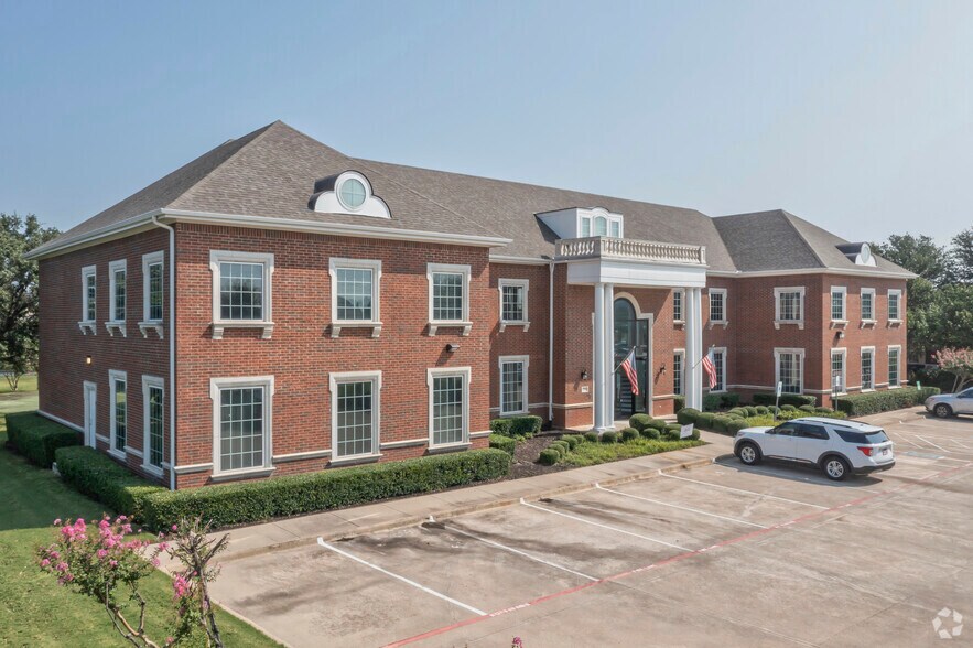 250 W Southlake Blvd, Southlake, TX à louer - Photo de l’immeuble – Image 2 sur 8