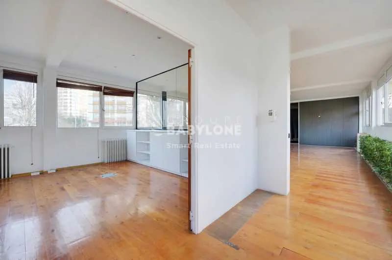 Bureau dans Nanterre à louer - Photo de l’immeuble – Image 3 sur 16