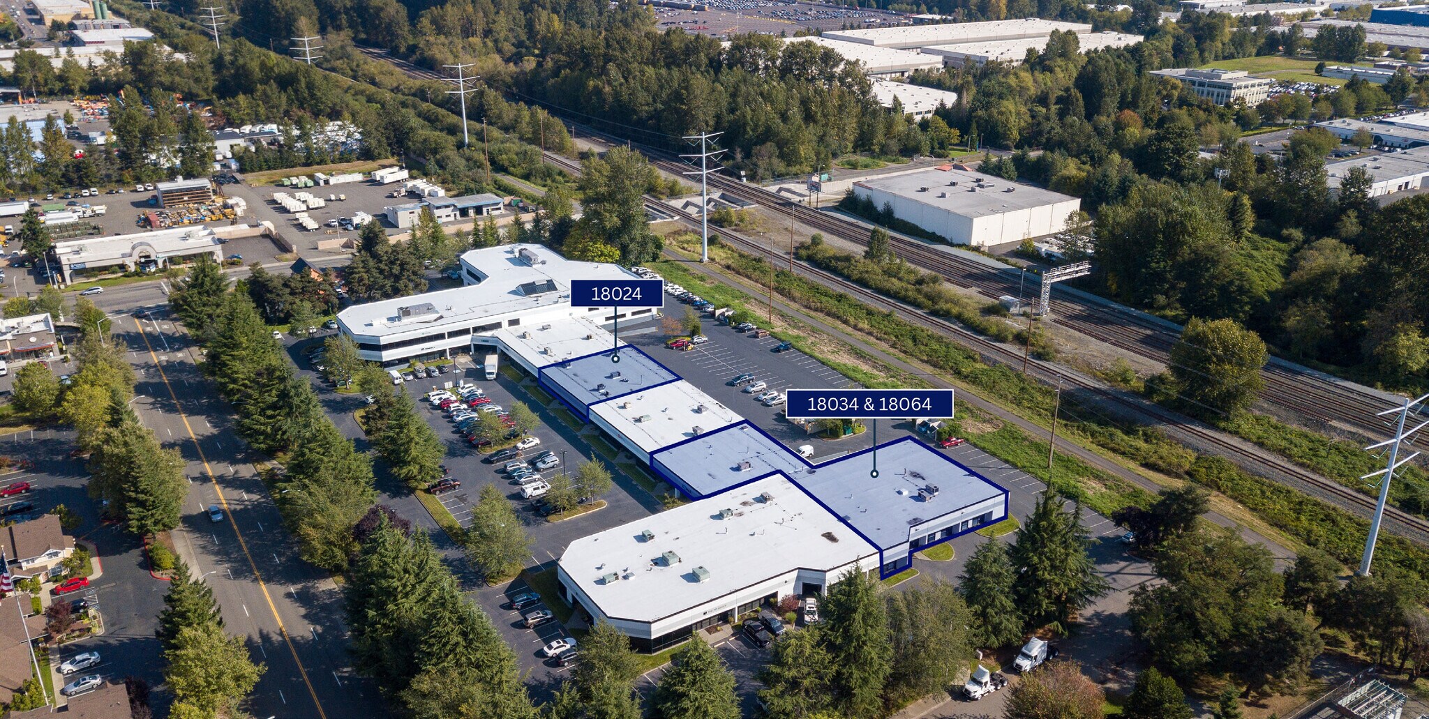 18024 72nd Ave S, Kent, WA à louer Photo de l’immeuble– Image 1 sur 5