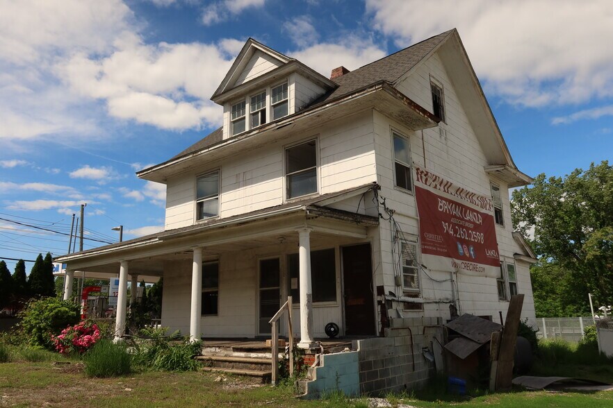 560,564 & 578 Tarrytorn Rd For Sale portefeuille de 3 biens à vendre sur LoopNet.fr - Photo de l’immeuble – Image 2 sur 8