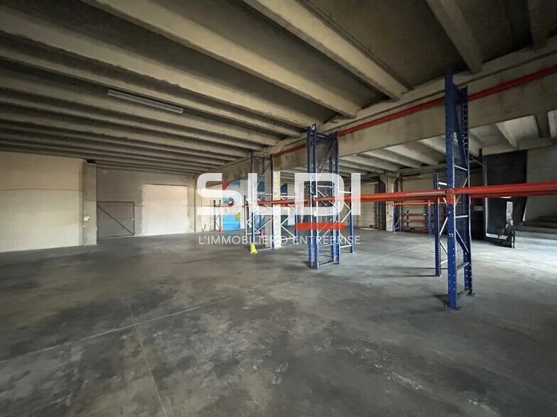 Local d’activités dans Anse à louer - Photo intérieure – Image 1 sur 6