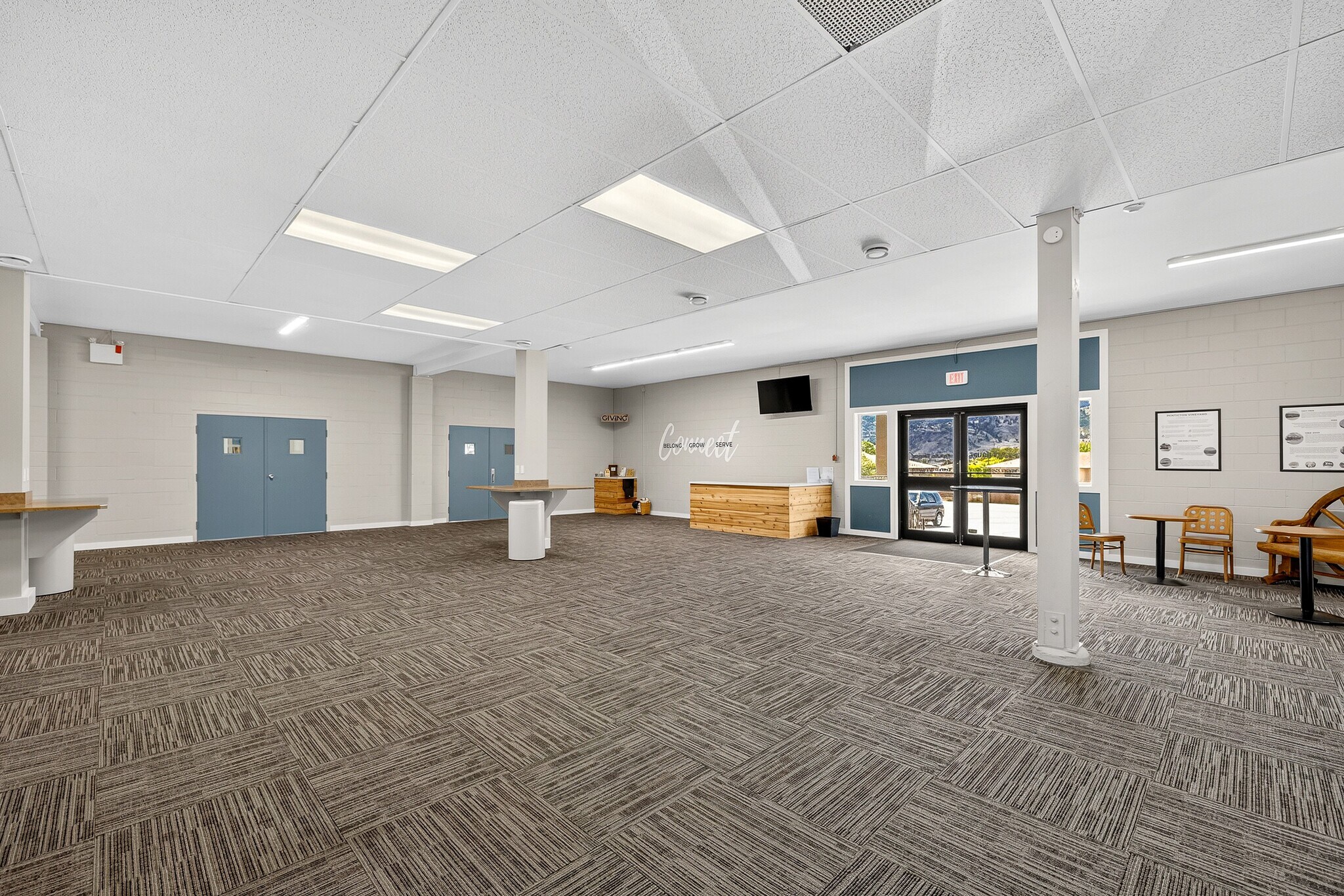 1825 Main St, Penticton, BC à louer Photo intérieure– Image 1 sur 7
