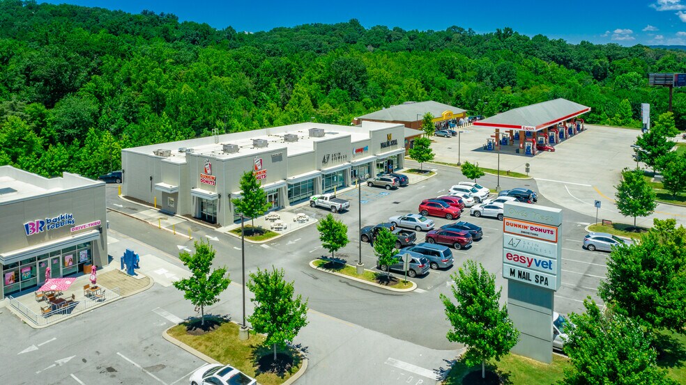 5024 Hunter Rd, Ooltewah, TN à louer - Photo de l’immeuble – Image 2 sur 13