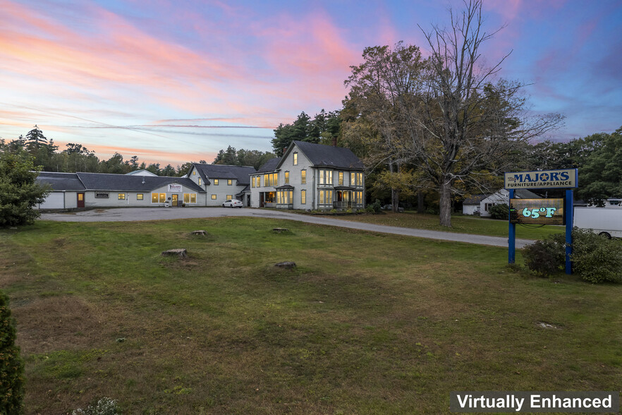 680 Maine Ave, Farmingdale, ME à louer - Photo de l’immeuble – Image 1 sur 72