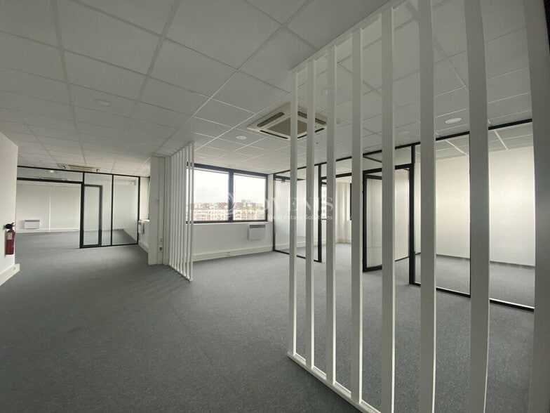 16 Rue Jean Jacques Rousseau, Issy-les-Moulineaux à louer - Photo intérieure – Image 1 sur 12