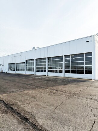 Plus de détails pour 1385 E Chicago St, Elgin, IL - Industriel/Logistique à louer
