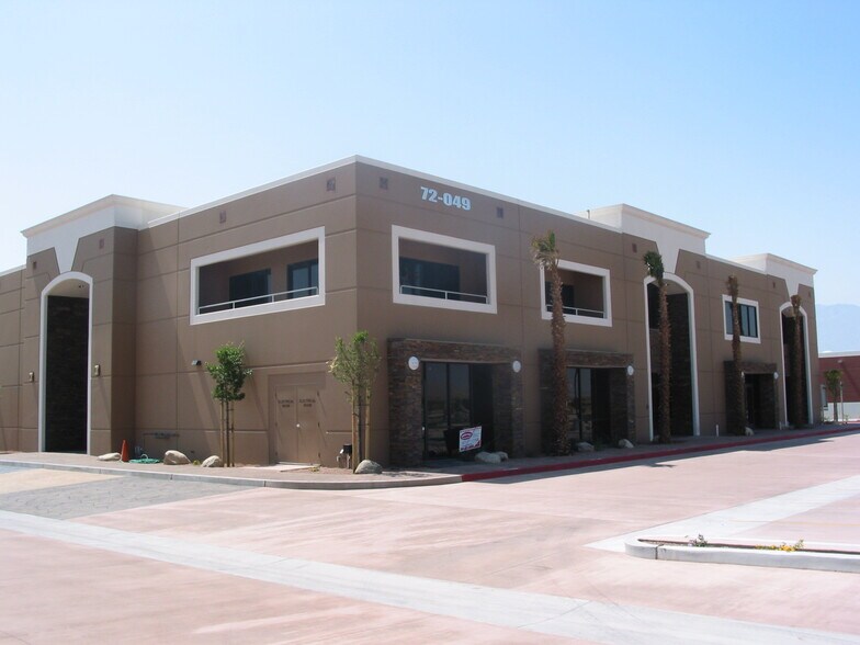 72049 Petland Pl, Thousand Palms, CA à louer - Photo principale – Image 1 sur 5