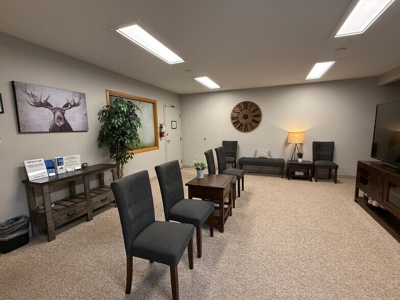 9623 32nd St SE, Lake Stevens, WA à louer - Photo de l’immeuble – Image 3 sur 5