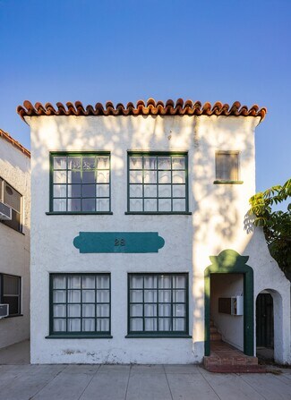 Plus de détails pour 28 Argonne Ave, Long Beach, CA - Logement à vendre