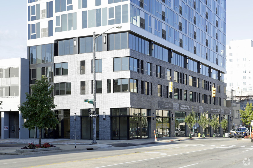 20 Fulton St E, Grand Rapids, MI à louer - Photo de l’immeuble – Image 2 sur 4
