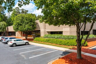 Plus de détails pour 3055 Northwoods Cir, Peachtree Corners, GA - Industriel/Logistique à vendre