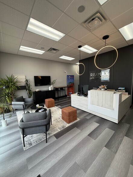 15932 Jackson Creek Pky, Monument, CO à louer - Photo intérieure – Image 3 sur 13