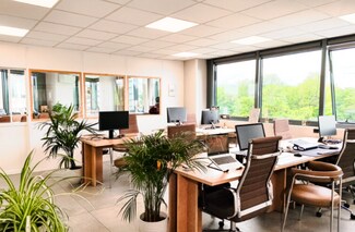 Plus de détails pour Coworking à louer