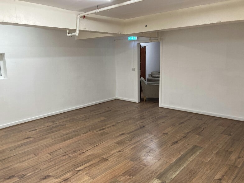 Berking Ave, Leeds à louer - Photo de l’immeuble – Image 3 sur 10