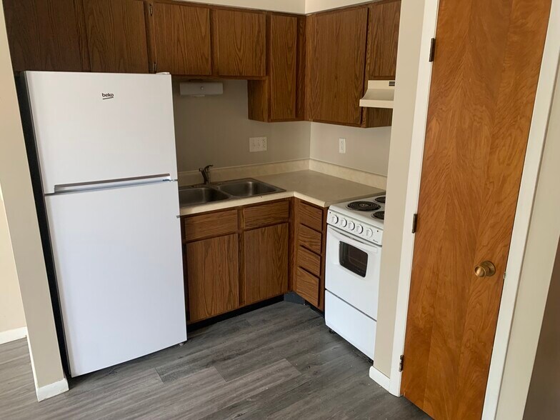 1524 38th St, Rock Island, IL à vendre - Photo de l’immeuble – Image 2 sur 48