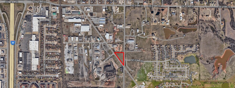 S Broadway Ave, Moore, OK à vendre - Photo de l’immeuble – Image 2 sur 5