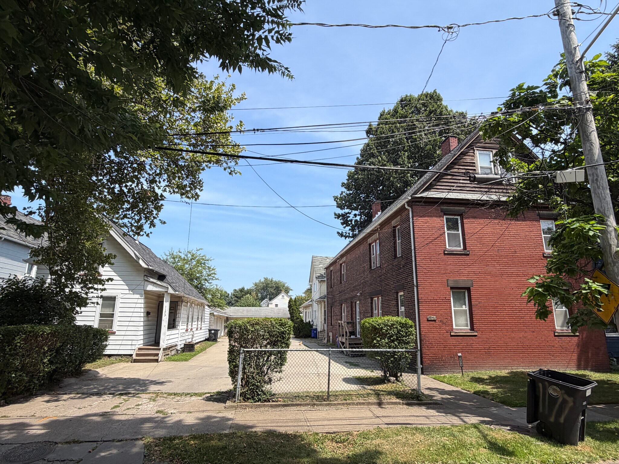 1173 E 60th St, Cleveland, OH à vendre Photo principale– Image 1 sur 29