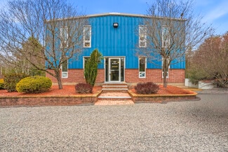 Plus de détails pour 174 Davis St, Douglas, MA - Différents types d’espaces à louer