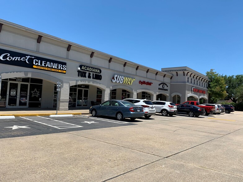 100-145 James Comeaux Rd, Lafayette, LA à louer - Photo de l’immeuble – Image 1 sur 6