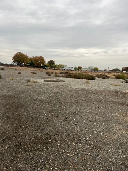 202132 E 25th Ave, Kennewick, WA à louer - Photo de l’immeuble – Image 2 sur 12