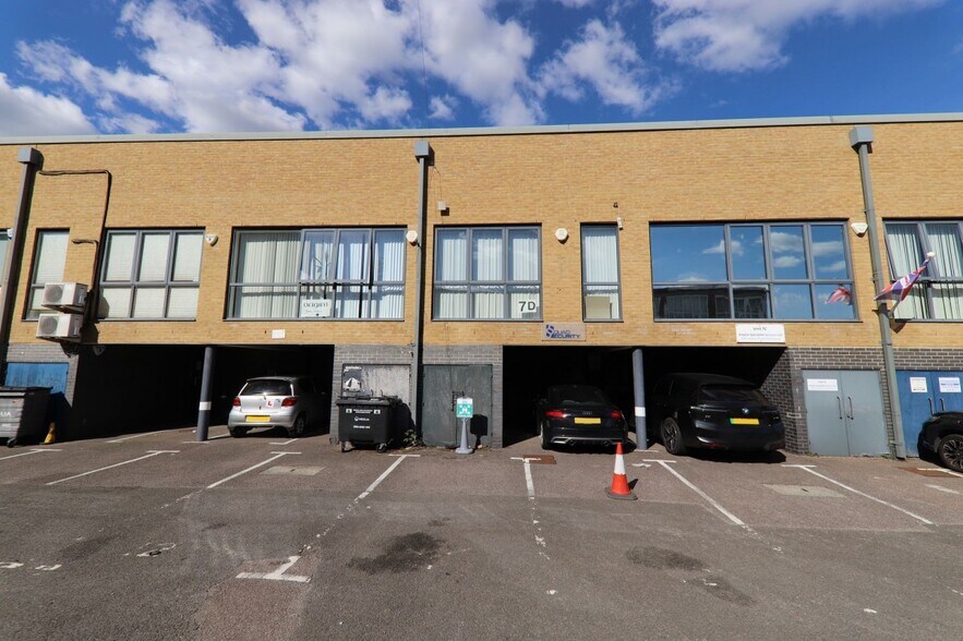 Acme Rd, Watford à vendre - Photo de l’immeuble – Image 3 sur 3