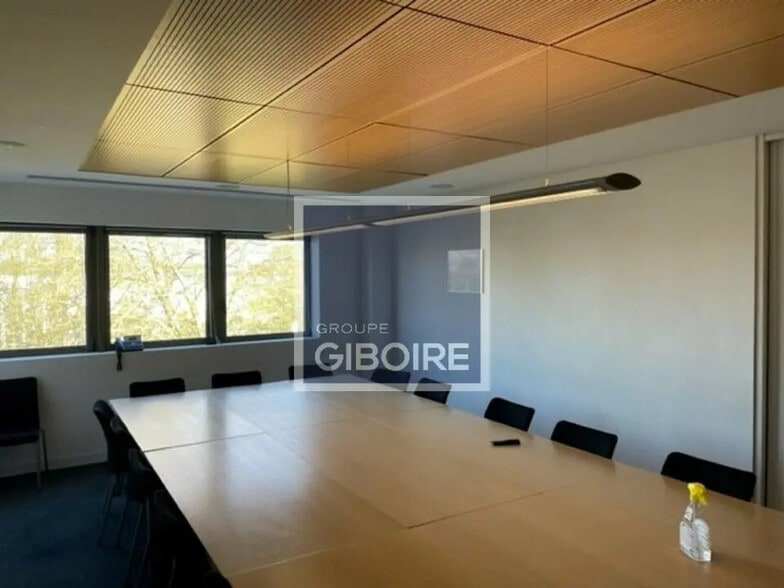 Bureau dans Rennes à vendre - Photo de l’immeuble – Image 2 sur 6
