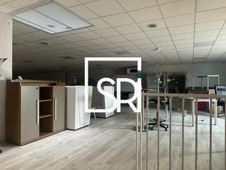 Plus de détails pour Local commercial à louer