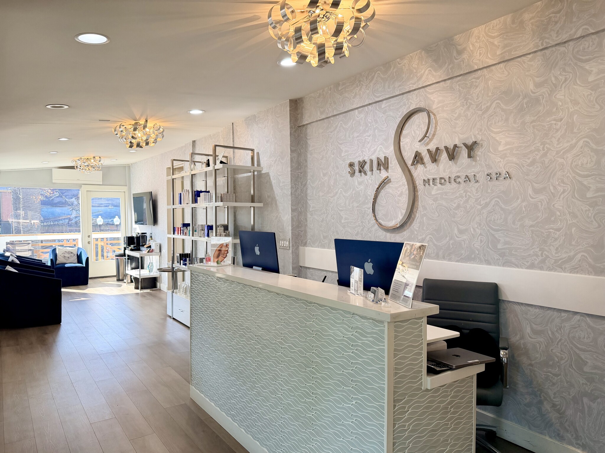 49-57 Pier Ave, Hermosa Beach, CA à louer Photo intérieure– Image 1 sur 7