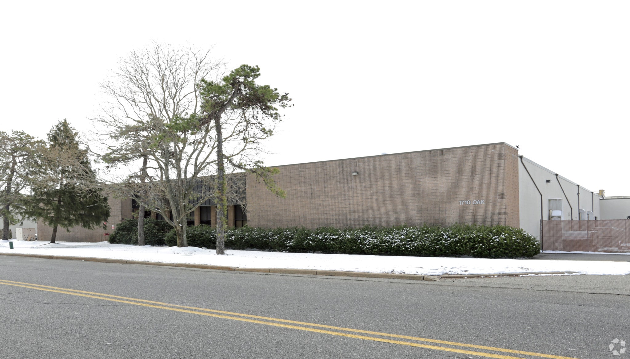 1710 Oak St, Lakewood, NJ à louer Photo principale– Image 1 sur 4